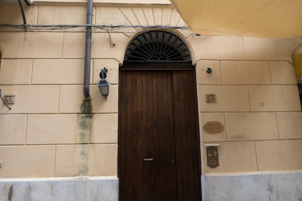 Centro Storico Casa Dell'Orologio Palermo Exterior foto